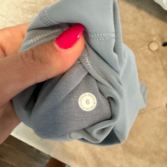 lululemon biker shorts - Picture 3 of 3